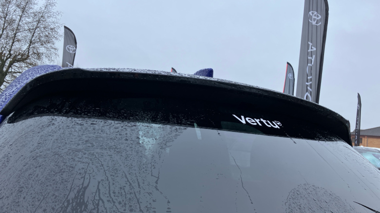 Toyota Yaris 1.5 Hybrid Design 5dr CVT Hybrid Hatchback